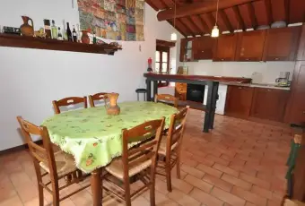 Rexer-Pescaglia-Appartamenti-casa-vacanza-CUCINA