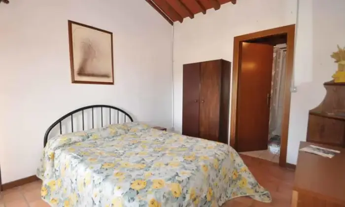 Rexer-Pescaglia-Appartamenti-casa-vacanza-CAMERA-DA-LETTO