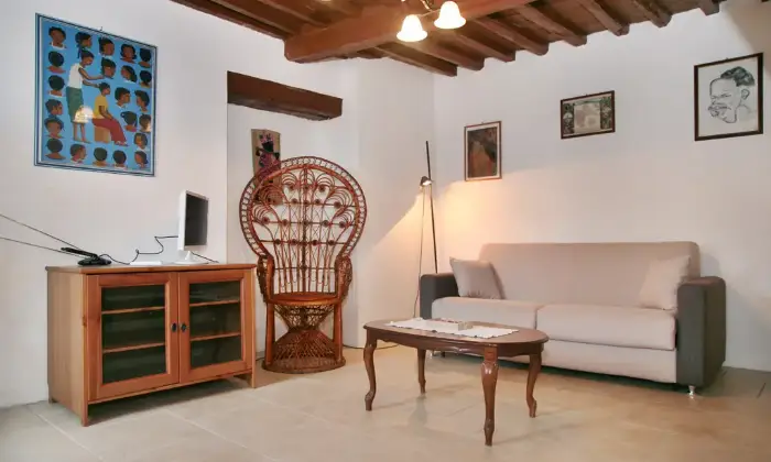 Rexer-Pescaglia-Appartamenti-casa-vacanza-SALONE