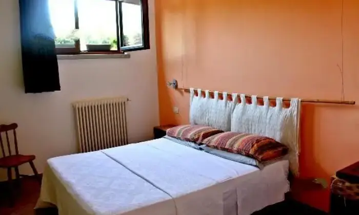 Rexer-Sarzana-Bellissimo-Appartamento-in-Villa-Indipendente-CAMERA-DA-LETTO