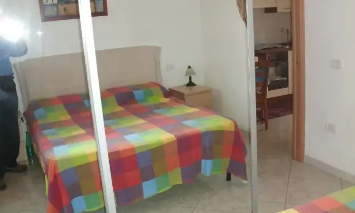 Rexer-Vieste-Graziose-case-vacanze-vicino-al-mare-a-ViesteGargano-CAMERA-DA-LETTO