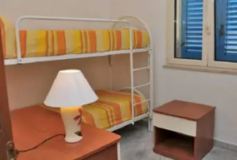 Rexer-Vieste-Graziose-case-vacanze-vicino-al-mare-a-ViesteGargano-CAMERA-DA-LETTO
