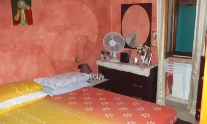 Rexer-Mentana-Luminoso-bilocale-arredato-CAMERA-DA-LETTO
