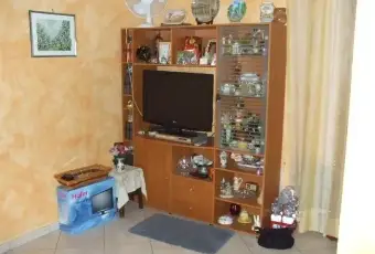 Rexer-Mentana-Luminoso-bilocale-arredato-SALONE