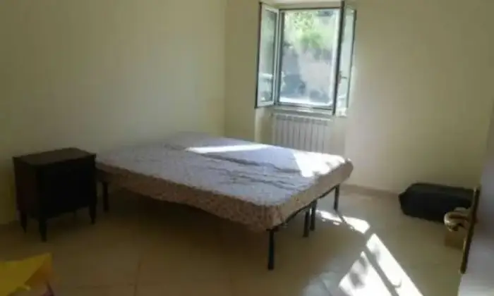 Rexer-Minturno-Trilocale-indipendente-CAMERA-DA-LETTO