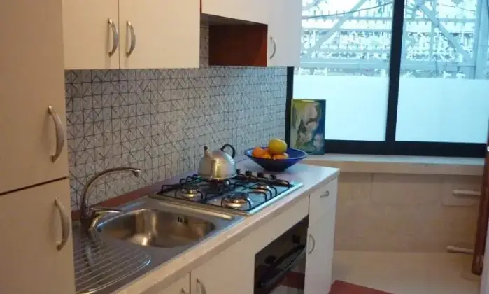 Rexer-Aradeo-Appartamento-in-centro-storico-per-visitare-il-Salento-CUCINA