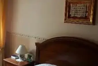 Rexer-Napoli-Accogliente-Trilocale-zona-Secondigliano-CAMERA-DA-LETTO