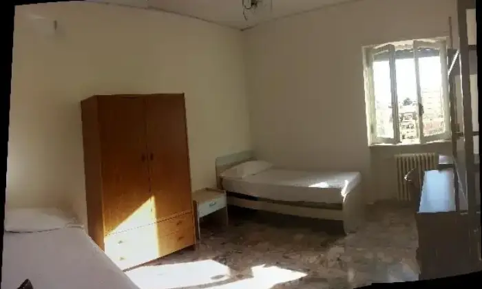 Rexer-isernia-Camere-singole-servitissime-in-prestigioso-appartamento-CAMERA-DA-LETTO