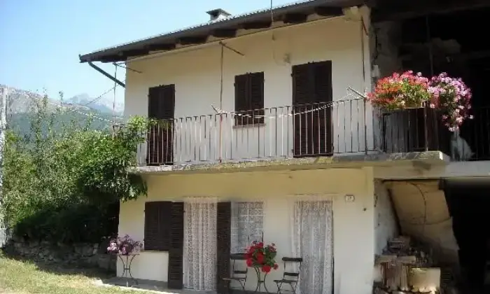Rexer-Demonte-Trilocale-stile-montanaro-piano-terra-ALTRO