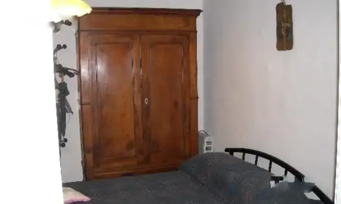 Rexer-Demonte-Trilocale-stile-montanaro-piano-terra-CAMERA-DA-LETTO