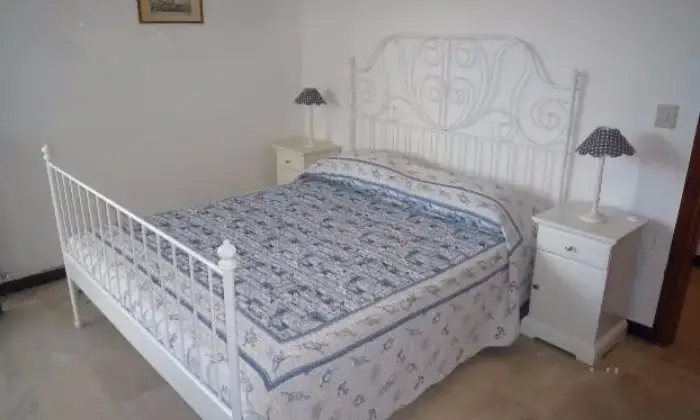 Rexer-Rapallo-Trilocale-vicinissimo-al-mare-panoramico-CAMERA-DA-LETTO