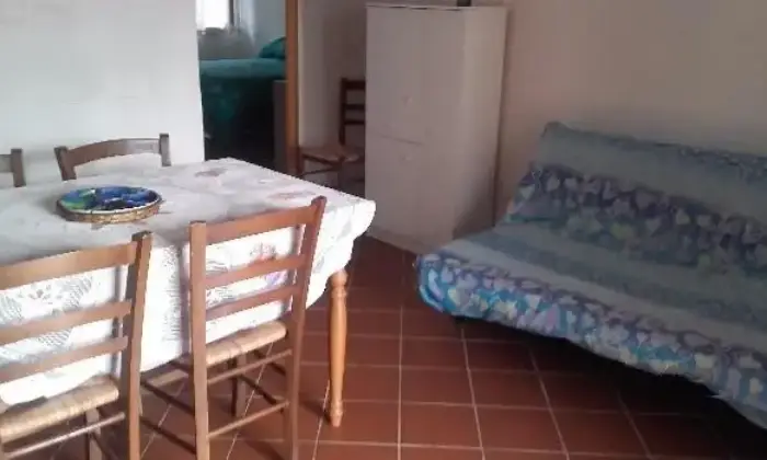 Rexer-Castellabate-Grazioso-trilocale-verdemare-con-giardino-CUCINA