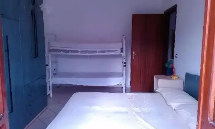 Rexer-Pollica-Luminoso-appartamento-ristrutturato-CAMERA-DA-LETTO