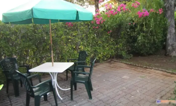 Rexer-San-Nicola-Arcella-Bellissima-villetta-in-residence-con-giardino-e-piscina-GIARDINO