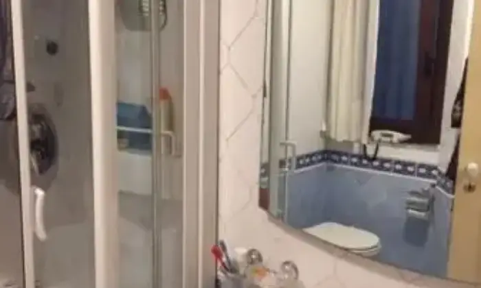 Rexer-Napoli-Elegante-appartamento-nel-cuore-della-citt-BAGNO