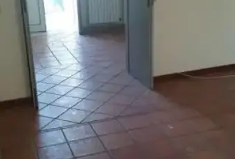 Rexer-Montoro-Montoro-Superiore-buono-stato-mq-con-terrazzo-ALTRO