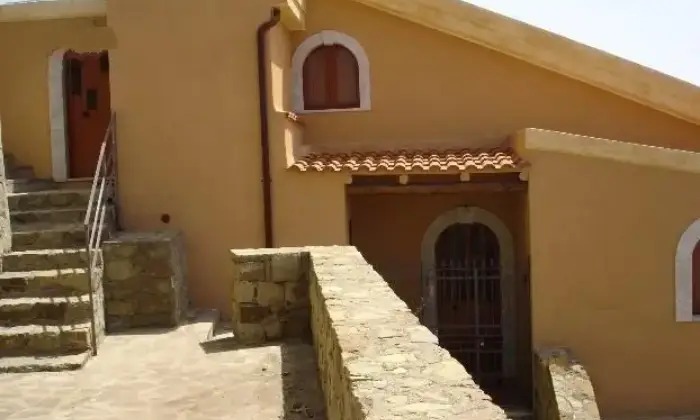 Rexer-Santa-Teresa-di-Riva-Casa-Indipendente-periodo-estivo-TERRAZZO