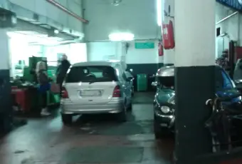 Rexer-roma-Locale-zona-san-giovanni-GARAGE
