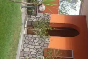 Rexer-Giugliano-in-Campania-Bilocale-in-residence-GIARDINO