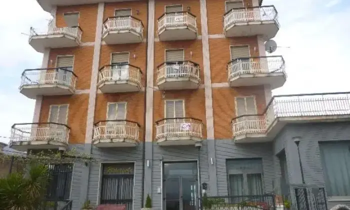 Rexer-Sala-Consilina-Quadrilocale-non-arredato-GARAGE