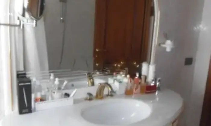 Rexer-Casasco-Trilocale-su-due-piani-BAGNO