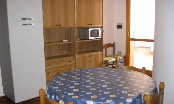 Rexer-Castelsardo-Trilocale-arredato-e-attrezzato-SALONE