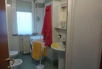 Rexer-Alessandria-Bel-bilocale-luminoso-con-posto-auto-BAGNO
