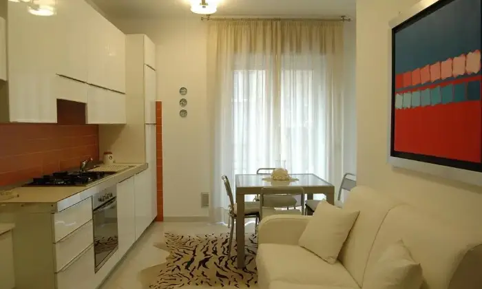 Rexer-Alassio-Elegante-appartamento-a-pochi-passi-dal-mare-SALONE