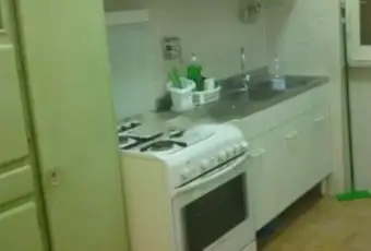Rexer-Roma-Quadrilocale-con-giardino-CUCINA