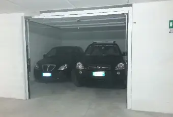 Rexer-Rimini-Box-boppio-vicino-al-mare-a-Rimini-GARAGE