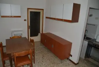 Rexer-Radicofani-Grazioso-trilocale-su-due-livelli-a-Radicofani-CUCINA