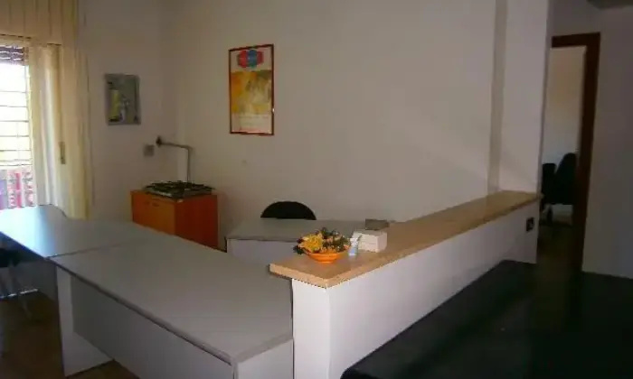 Rexer-Roma-Ufficio-e-locale-sulla-Prenestina-SALONE