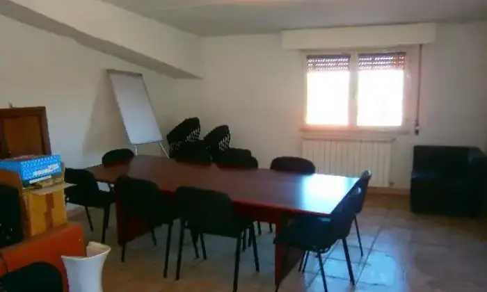 Rexer-Roma-Ufficio-e-locale-sulla-Prenestina-SALONE