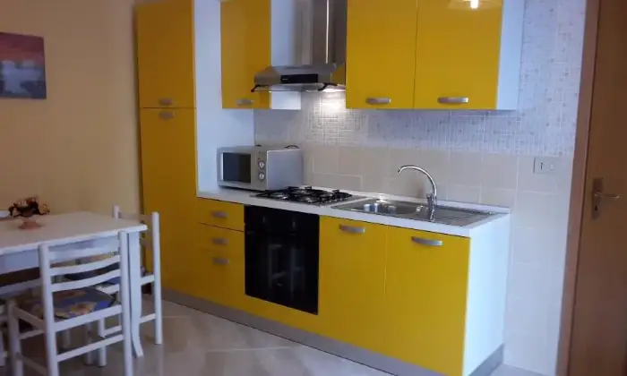 Rexer-Trapani-Luminoso-bilocale-CUCINA
