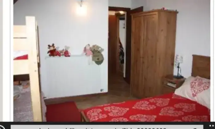 Rexer-Schilpario-Incantevole-mansarda-in-frazione-Barzesto-CAMERA-DA-LETTO