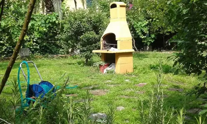 Rexer-Lerici-Stupenda-Villa-a-mt-dal-Mare-con-Giardino-privato-GIARDINO