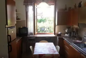 Rexer-Lerici-Stupenda-Villa-a-mt-dal-Mare-con-Giardino-privato-CUCINA