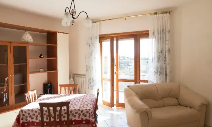 Rexer-Formia-Appartamento-panoramico-SALONE