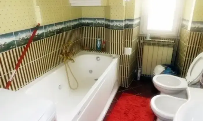 Rexer-Roma-Lussuoso-trilocale-zona-Vaticano-BAGNO