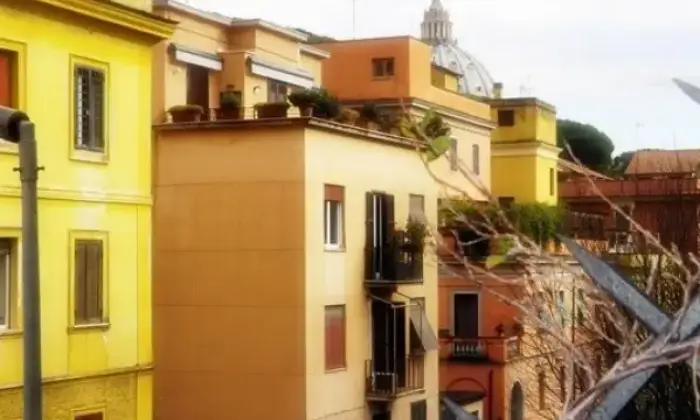 Rexer-Roma-Lussuoso-trilocale-zona-Vaticano-ALTRO