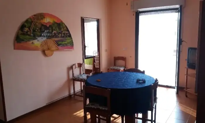 Rexer-Alba-Adriatica-Appartamento-mare-SALONE