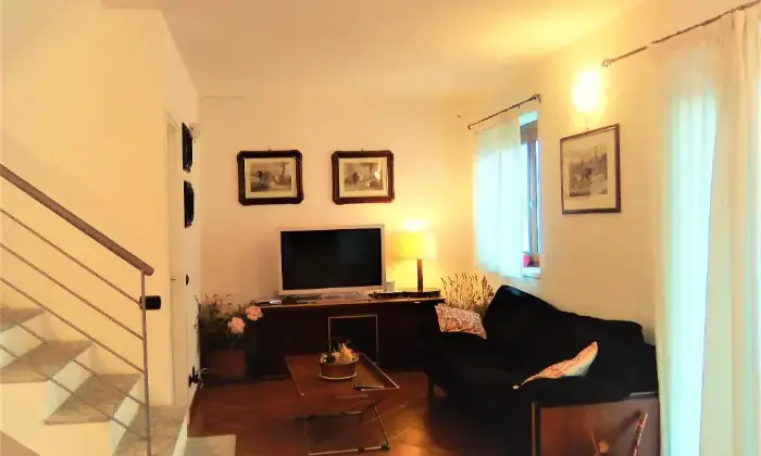 Rexer-Traona-Villa-indipendente-per-vacanze-SALONE