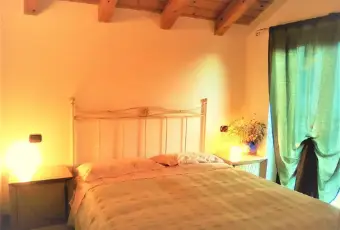 Rexer-Traona-Villa-indipendente-per-vacanze-CAMERA-DA-LETTO