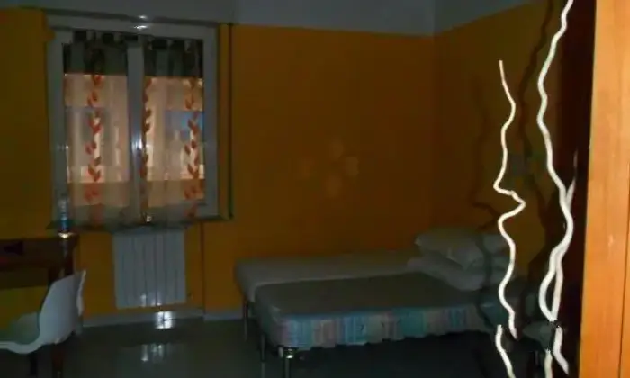 Rexer-Napoli-Stanza-singola-CAMERA-DA-LETTO