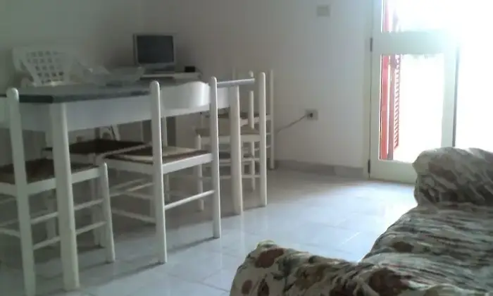 Rexer-Ugento-Casa-vacanza-vista-mare-CUCINA