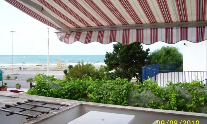Rexer-Ugento-Casa-vacanza-vista-mare-TERRAZZO