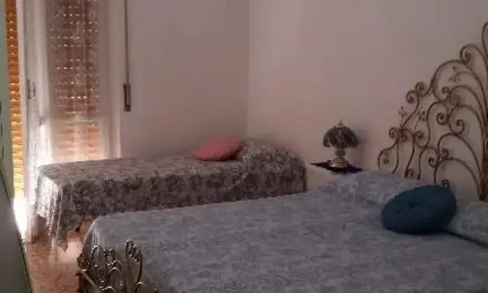 Rexer-Loano-LOANO-APPARTAMENTO-USO-VACANZE-CAMERA-DA-LETTO