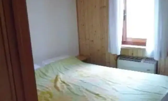 Rexer-Abetone-Bilocale-mq-CAMERA-DA-LETTO