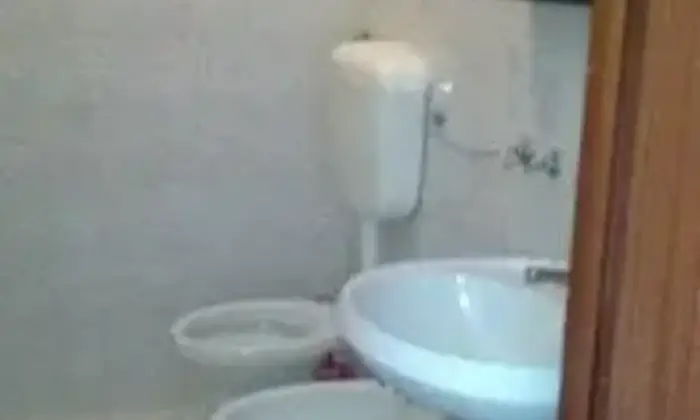 Rexer-Napoli-Monolocale-arredato-BAGNO