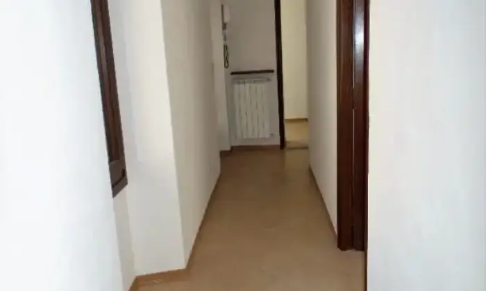 Rexer-Susa-Alloggio-al-secondo-e-ultimo-piano-CAMERA-DA-LETTO